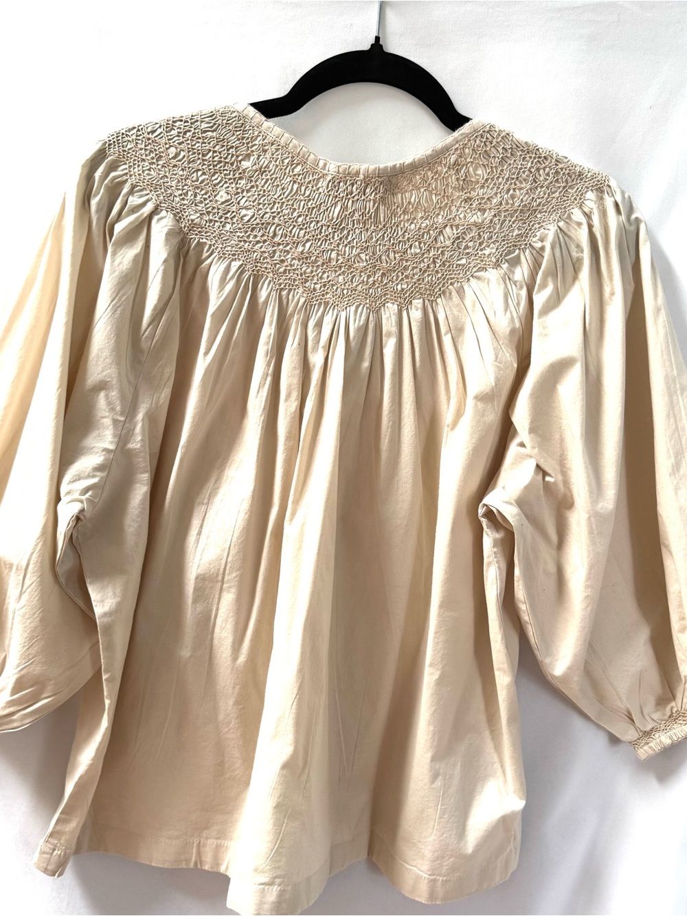 Evereve Smocked Peasant Blouse Cream Poplin Tassel Balloon Sleeve M - Picture 2 of 10